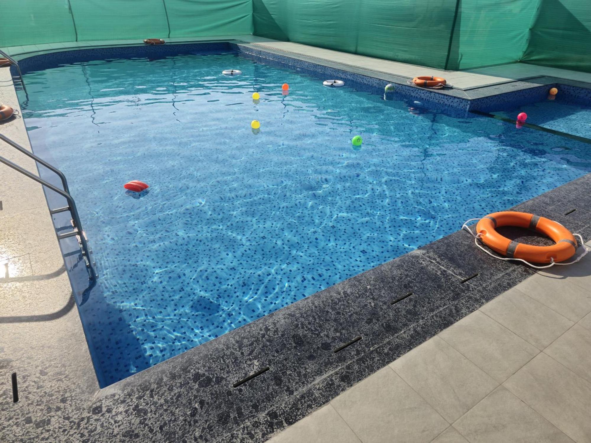 The Scenic Unity Hotel Garudeshwar Kültér fotó