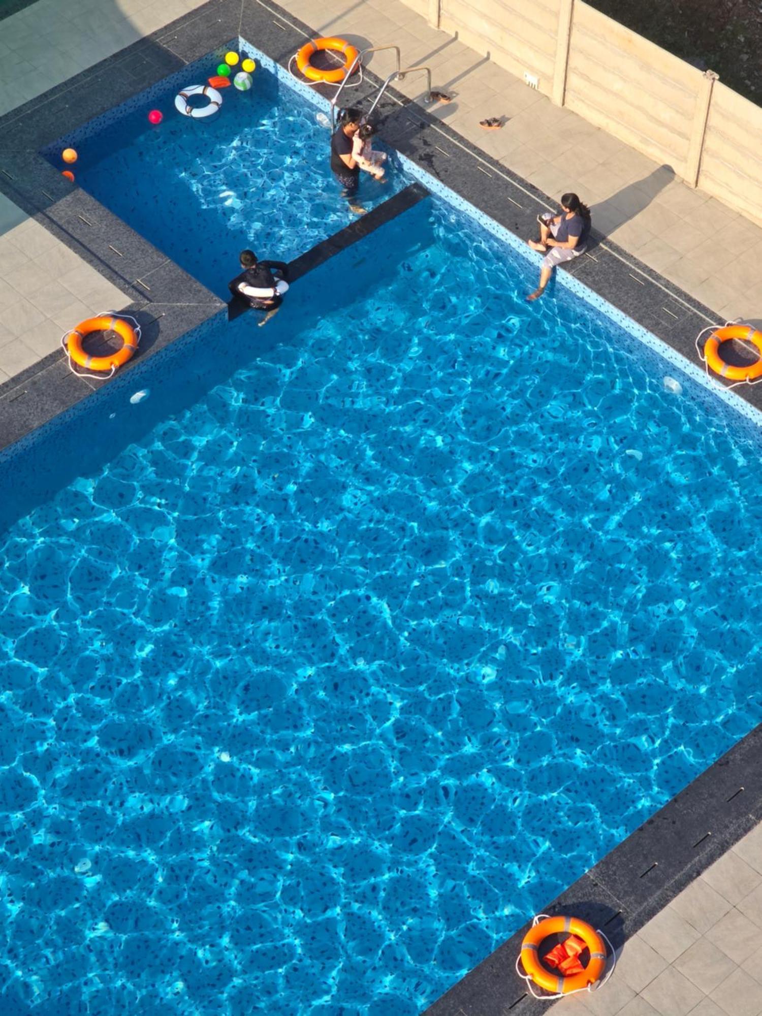 The Scenic Unity Hotel Garudeshwar Kültér fotó